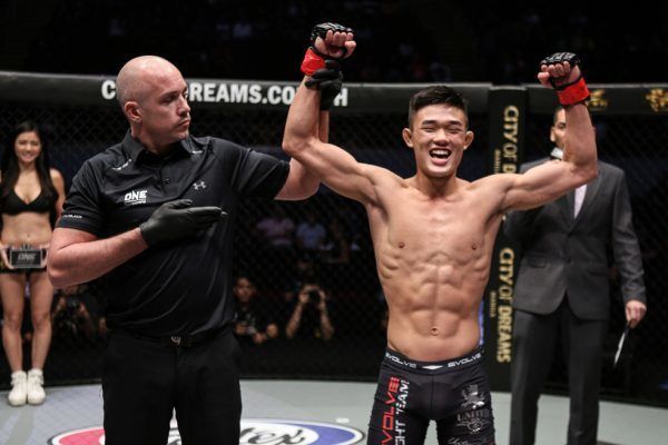 Christian Lee IMG_1900 600x400