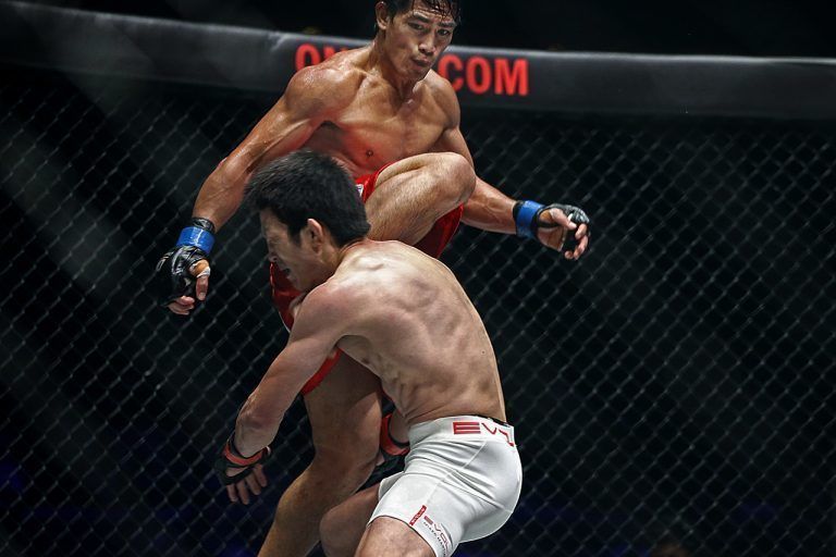 Eduard Folayang knocks out Shinya Aoki in SIngapore
