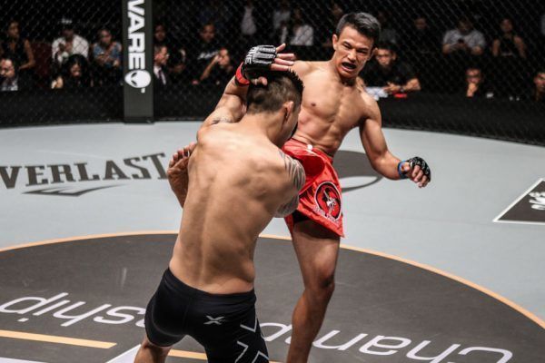 Family Motivates Edward Kelly To Battle Toward A World Title