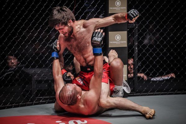 Marat Gafurov IMG_8445 600x400