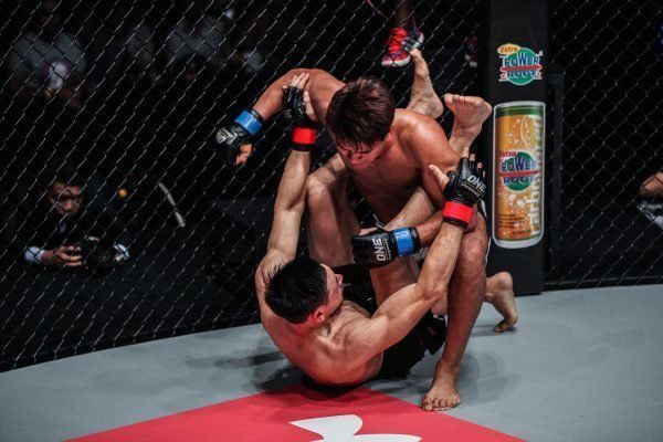 Shannon Wiratchai IMG_4733 600x400