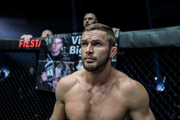 Vitaly Bigdash IMG_1644 600x400