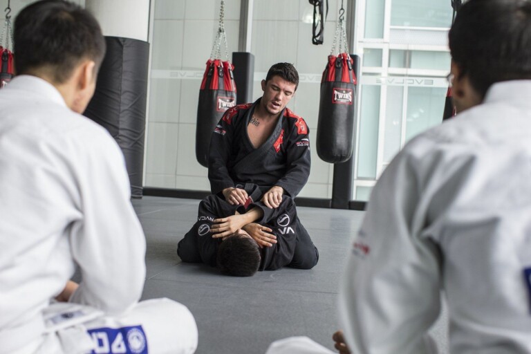 No-Gi Brazilian Jiu-Jitsu World Champion Bruno Pucci instructs at Evolve in Singapore
