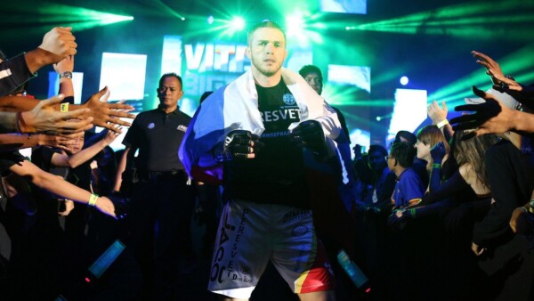 vitaly_walkout IMG_3237 600x338