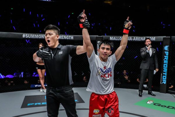 Joshua Pacio ADUX6573 600x400