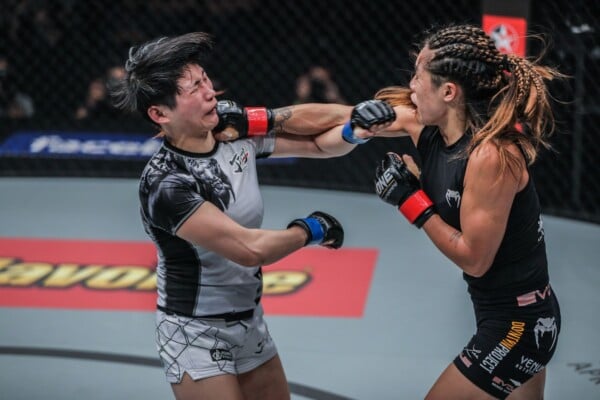 Angela Lee vs Jenny Huang ADUX1701 600x400