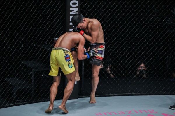 Pongsiri Mitsatit vs Rabin Catalan ADUX9502 600x400