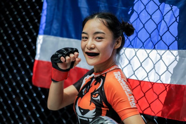 Rika Ishige ADUX9300 600x400