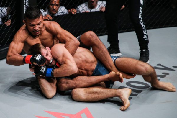The 4 Most Spectacular Submissions Of The Quarter