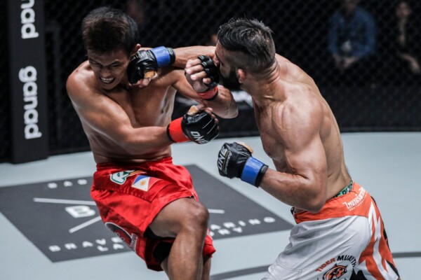 Emilio Urrutia Grinds Unanimous Decision Victory Over Edward Kelly