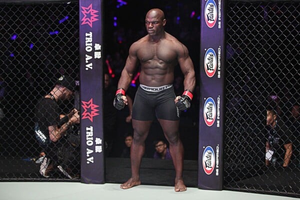 Alain Ngalani IMG_7552 600x400