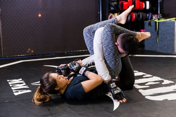 Angela Lee IMG_2087 600x400