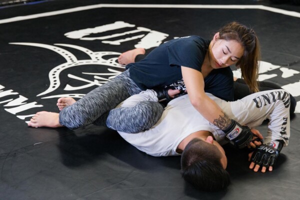 Angela Lee IMG_2135 600x400