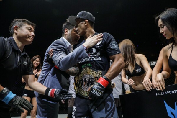 Adriano Moraes ADUX8972 600x400