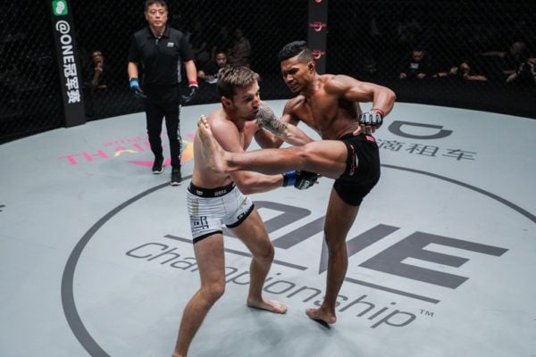 Evolve MMA standout finishes Jaroslav Jartim with a stunning head kick knockout in Shanghai.