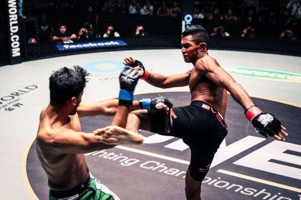 Amir Khan CTT_1898 600x400