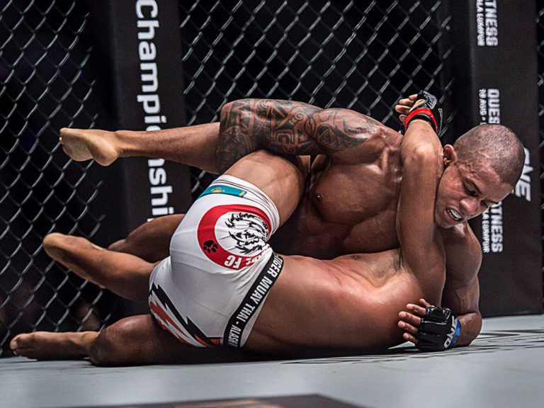 Adriano Moraes Macau Fight 3 26 21 768x576