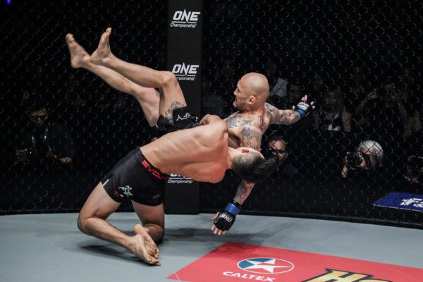 Christian Lee SGDC22101 600x400