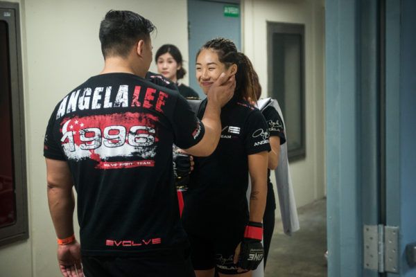 Ken and Angela Lee 09_01 058SB_ONE_WK_BKK_11032017_DSC_1323 600x400