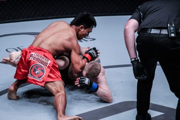 Kevin Belingon IMG_0975 600x400
