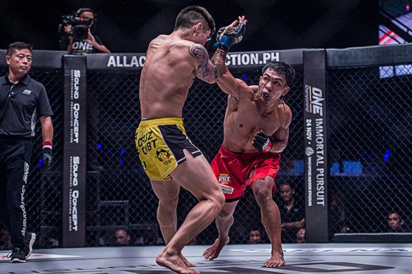 Kevin Belingon Manila Fights 40 2 600x399