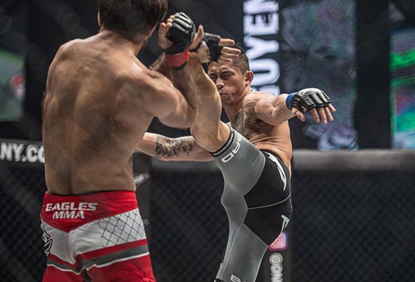 Martin Nguyen kl fight1 21 600x408