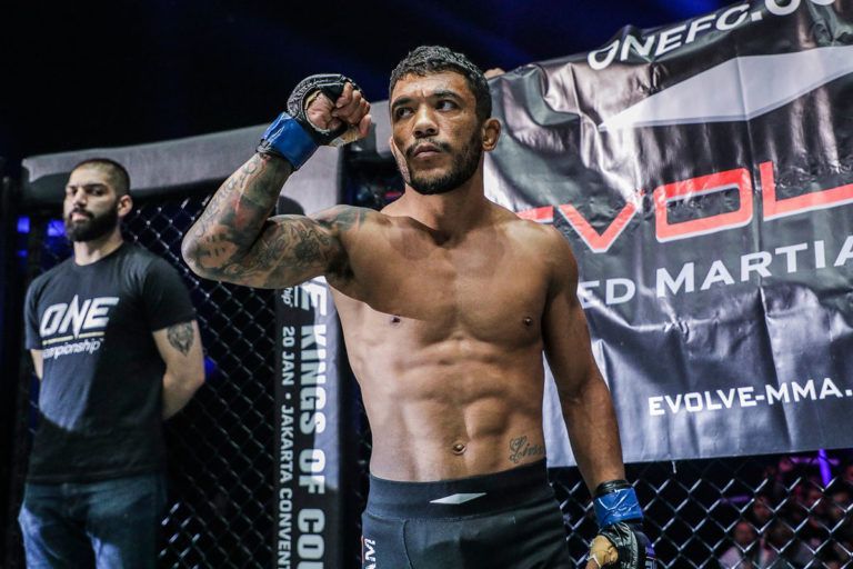 Alex Silva SGDC3072 768x512