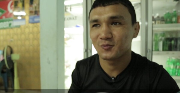 Kairat eating e1516084606810 600x311
