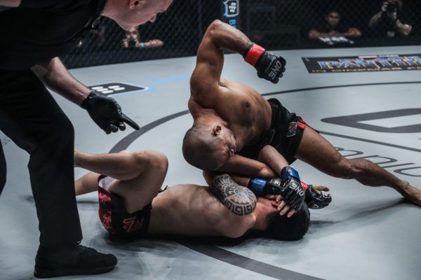 Filipino MMA star Rene Catalan dishes out ground and pound