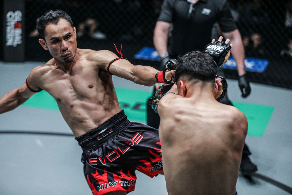 Sam-A Gaiyanghadao attacks Joseph Lasiri in ONE Championship's first Muay Thai bout
