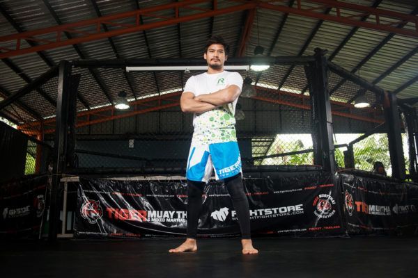 Shannon Wiratchai DSC_5334 600x400