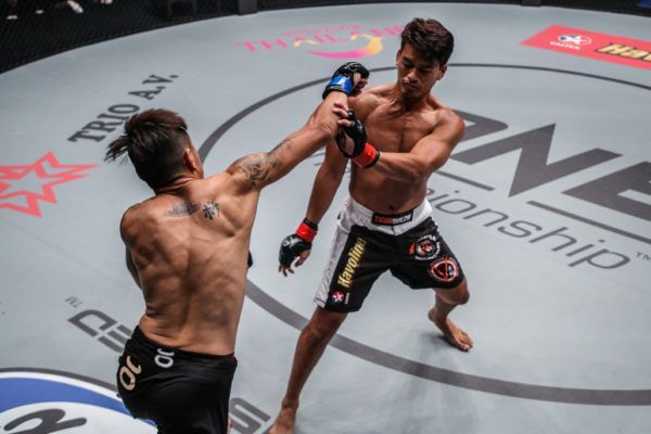 Shannon Wiratchai IMG_6901 600x400