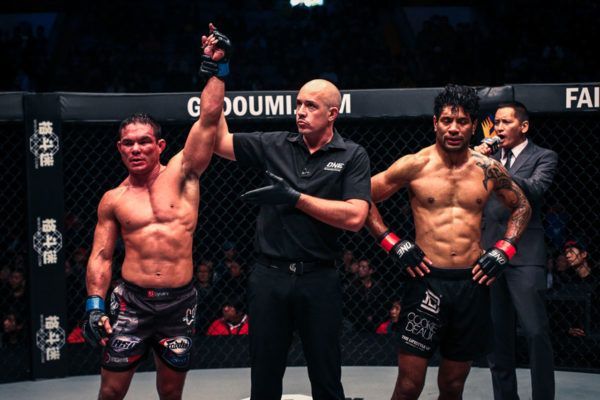Adrian PangCTT_0441 600x400