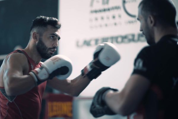 Giorgio Petrosyan vlcsnap 2018 04 11 18h25m28s691 600x400