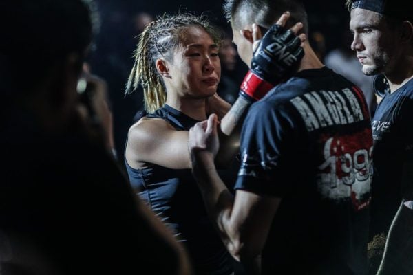 Angela Lee IMGL8345 600x400