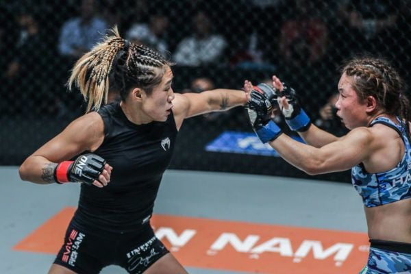 Angela Lee IMGL8977 600x400