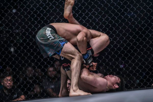 Shinya Aoki ASH_1855 600x400
