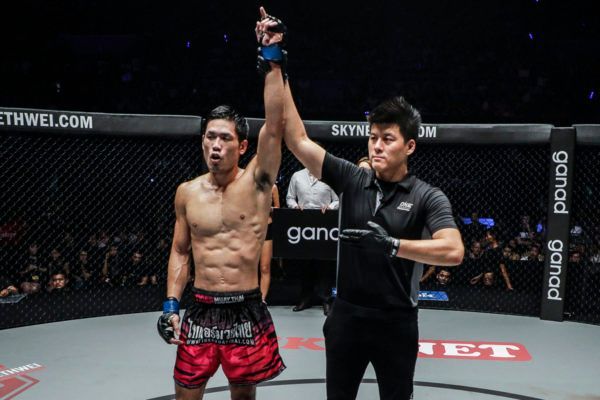 Tetsuya Yamada IMGL0844 600x400