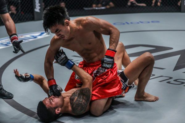 Spectacular Joshua Pacio Submission Ends Pongsiri Mitsatit's Undefeated Run