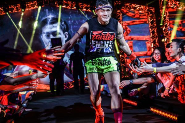 Saemapetch Fairtex IMGL5947 600x400