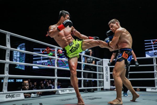 Saemapetch Fairtex IMGL6255 600x400