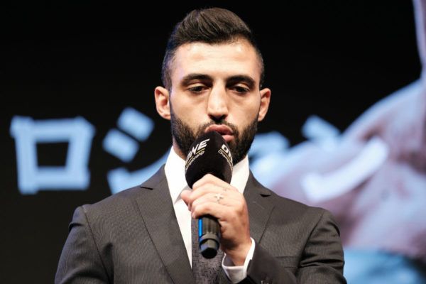 giorgio petrosyan DSCF0286 600x400