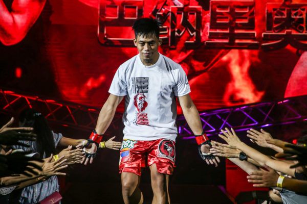 Honorio Banario IMG_9509 600x400