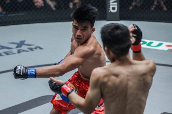 Joshua Pacio DC 2286 600x400