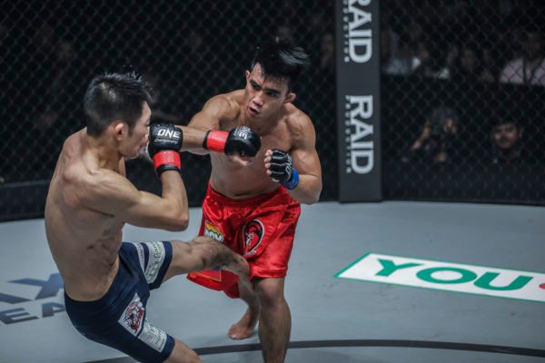 Joshua Pacio DC 2509 600x400