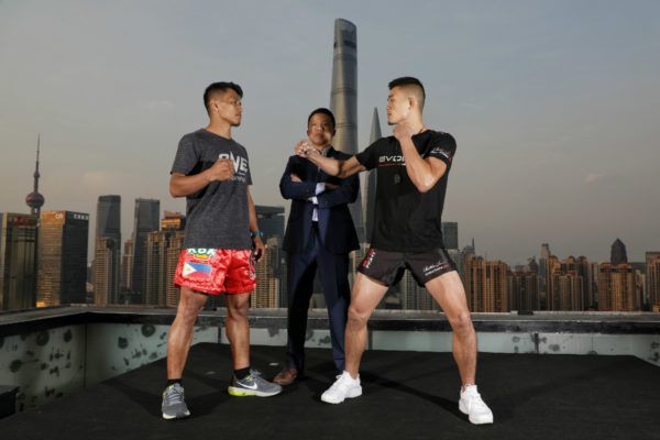 edward_kelly_christian_lee_shanghai_faceoff_2 600x400