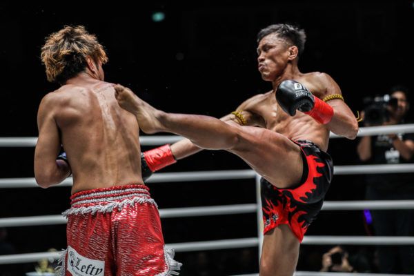 Singtongnoi Por Telakun defeats Masahide Kudo at ONE: KINGDOM OF HEROES
