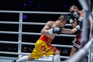 Muay Thai Vs. Boxing: Sizing Up The Two Striking Arts