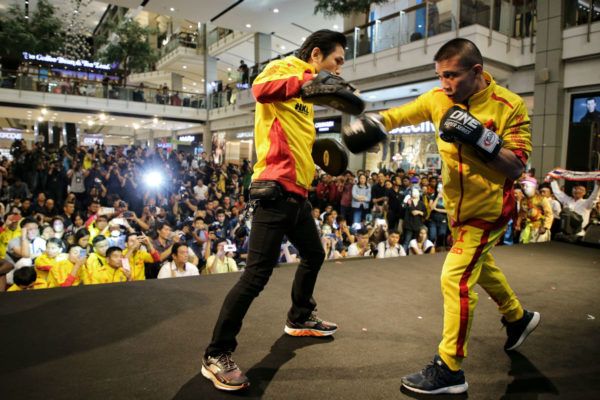 srisaket sor rungvisai 20181001201545_IMG_3972 01 600x400