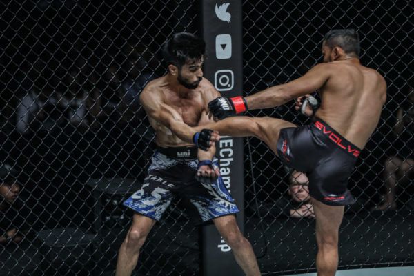 Dejdamrong IMGL0096 600x400